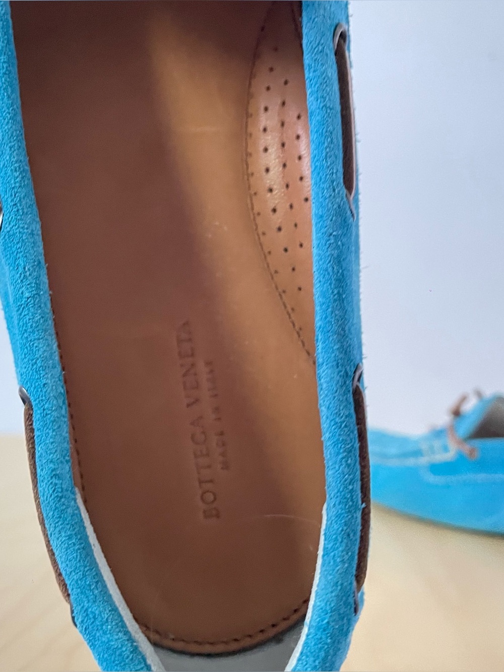 Bottega Veneta Intrecciato Suede Bow Loafers | EU 39 - Picture 10 of 11